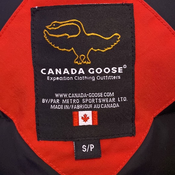 Canada Goose Jacket - Picture 8 of 8